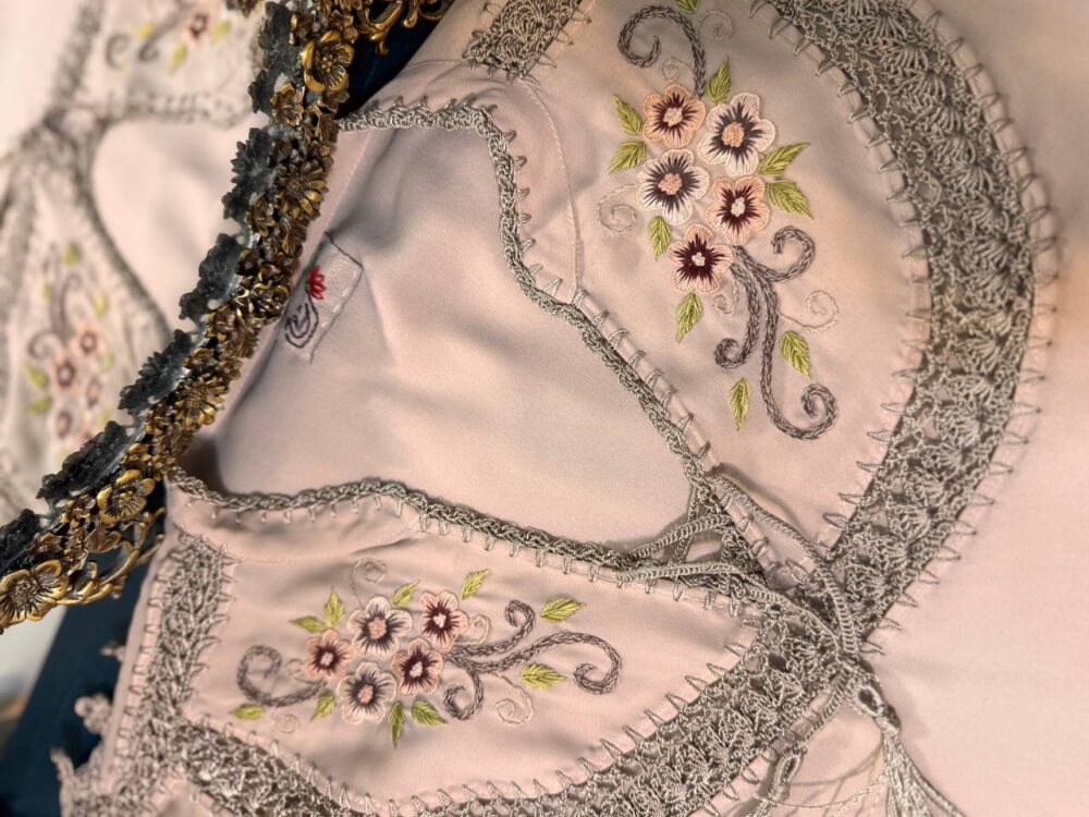 ایراندخت نبات (آستین کوتاه) - تصویر 5