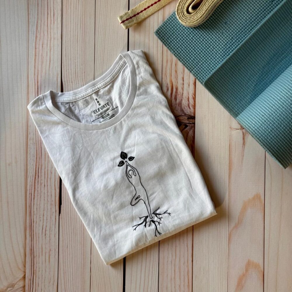 تی شرت های گلدوزی شده با طرح یوگا - تصویر 6