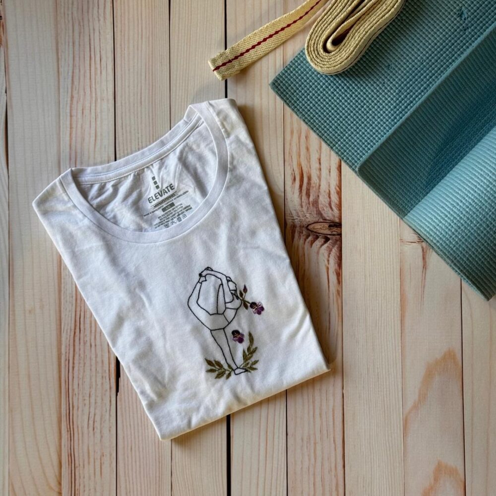 تی شرت های گلدوزی شده با طرح یوگا - تصویر 7