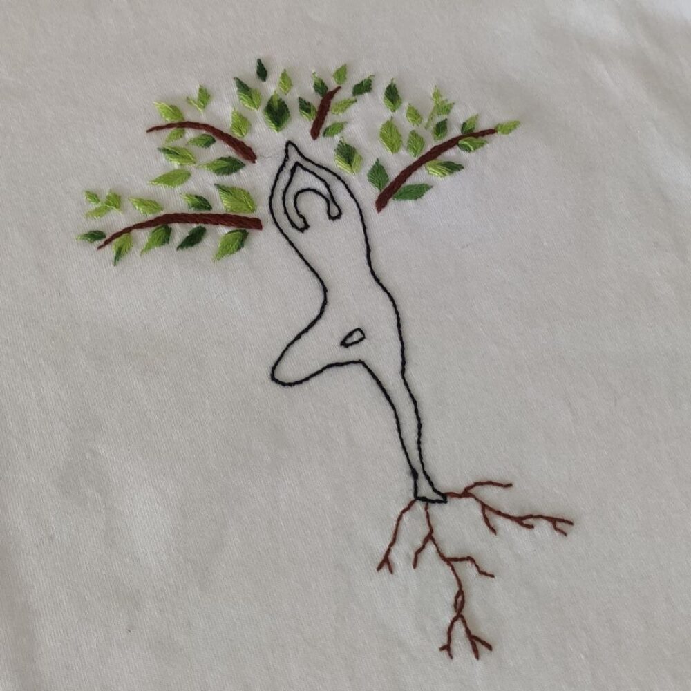 تی شرت های گلدوزی شده با طرح یوگا - تصویر 10