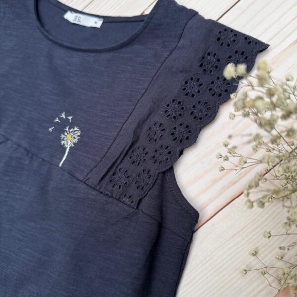 تی شرت گلدوزی